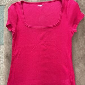 Old Navy Women's Magenta Red Square Neck Ribbed Shirt  Size Medium  Made with a